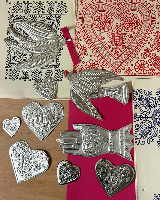 Martedì 9/12 ore 19.30 - Decorazioni a Sbalzo