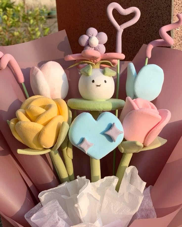 Martedì 31 Mar ore 21.00 - Modellazione Bouquet Kawaii