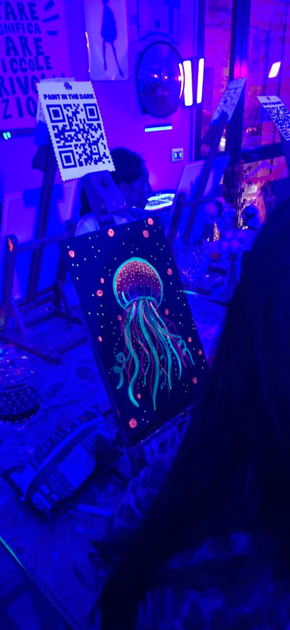 Venerdì 27 Mar ore 21.00 - Paint In The Dark