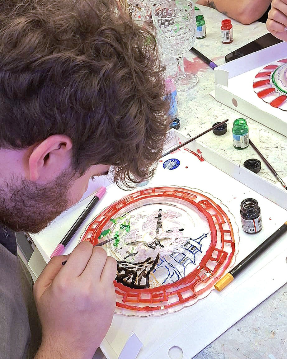 MAR 29 Set ore 21.00 - Decorazione Piatti