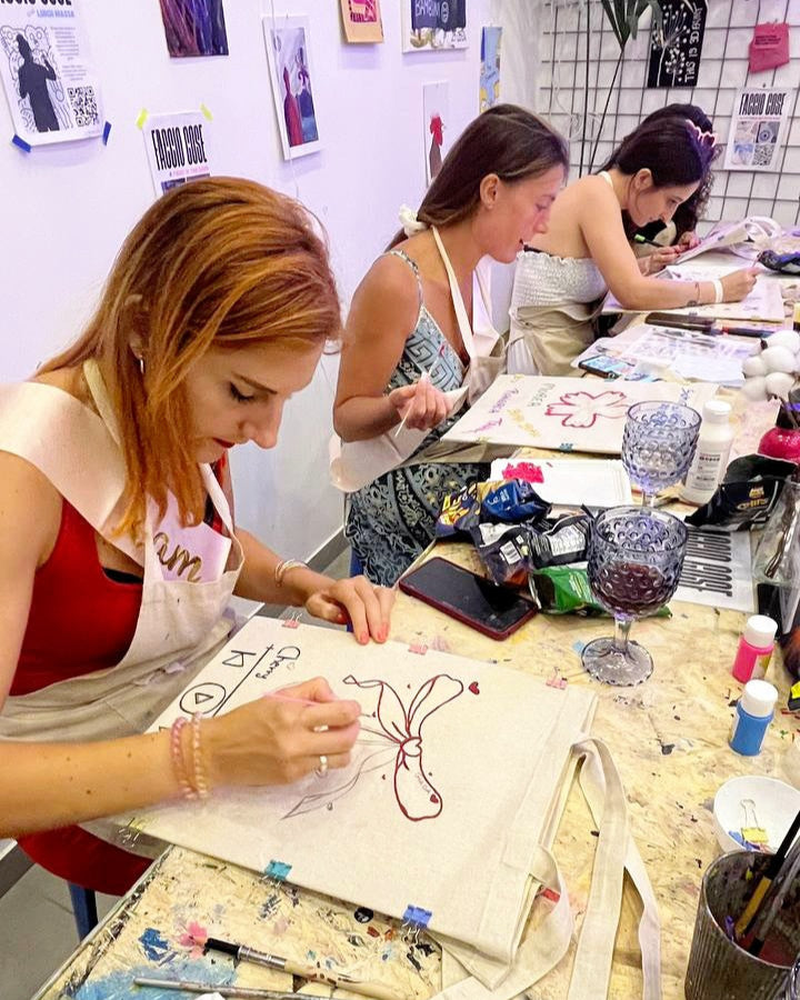 Martedì 1/07 ore 21.15 - Pittura su Tote-Bag & Drink
