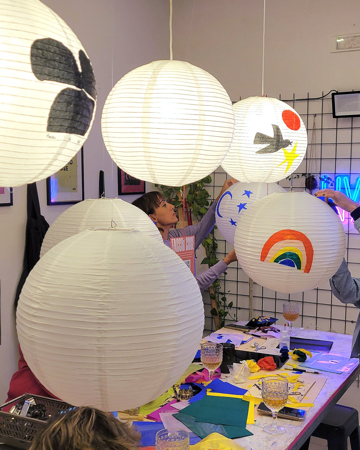 LUN 2 Nov ore 21.00 - Decoupage Lampada di Carta