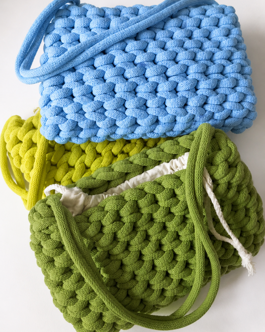 Giovedì 7 Mag ore 21.00 - Uncinetto: Pochette