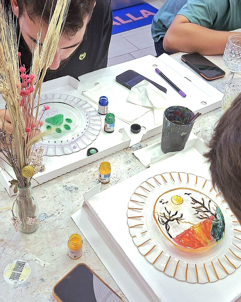 MAR 29 Set ore 21.00 - Decorazione Piatti